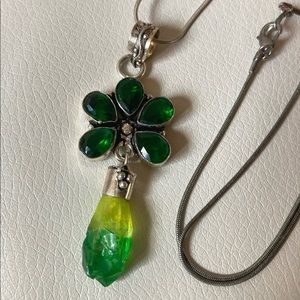 ✨2 for $20 ✨ 18k gold plated & sterling silver green quartz necklace